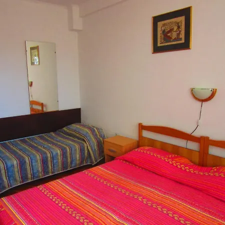 Two-bedroom In Xi Apartman