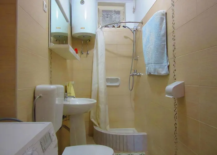 Two-bedroom In Xi *