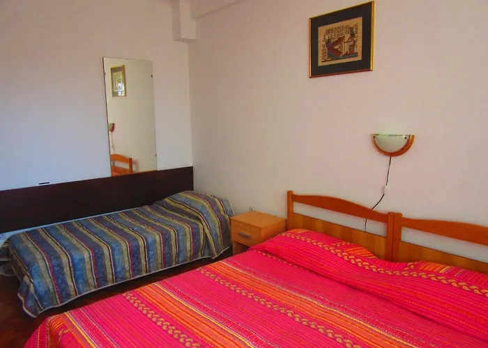 Two-bedroom In Xi Apartman