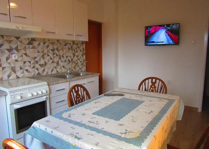 Two-bedroom In Xi Apartamento