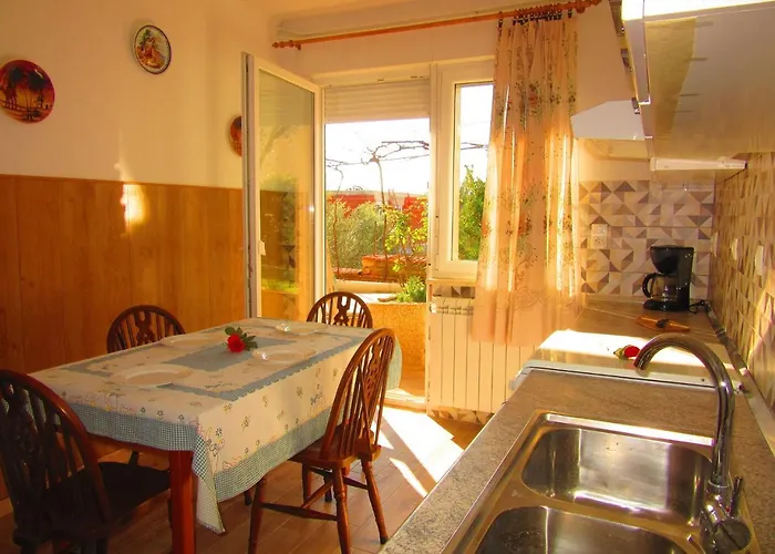 Two-bedroom In Xi * Pula