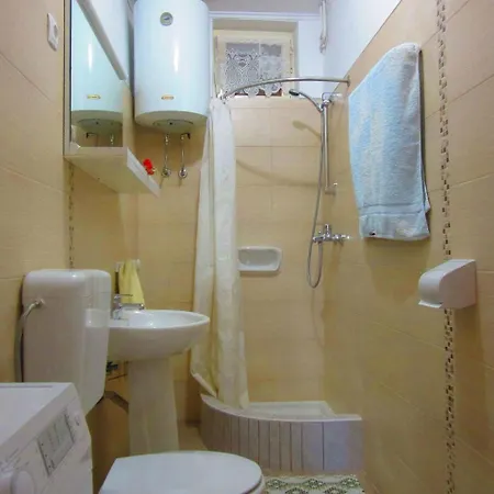 Two-bedroom In Xi *